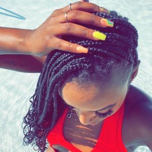 Meet your Posher, Sonia Le